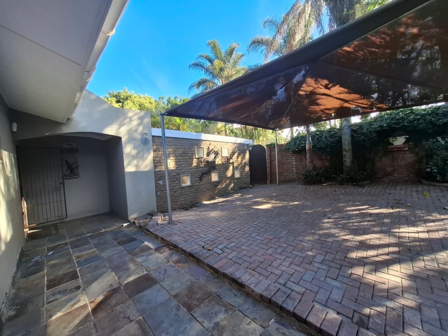 4 Bedroom Property for Sale in Nahoon Valley Park Eastern Cape